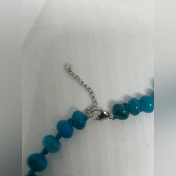 20” Blue beaded necklace - Picture 6 of 6